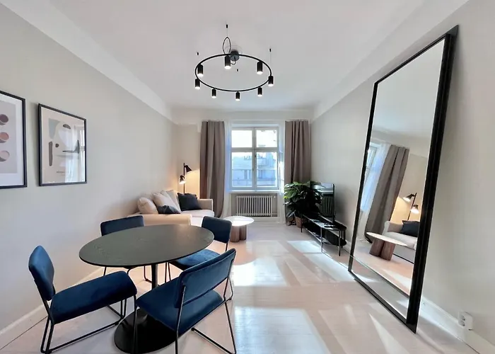 Stylish Flat Next To Metro