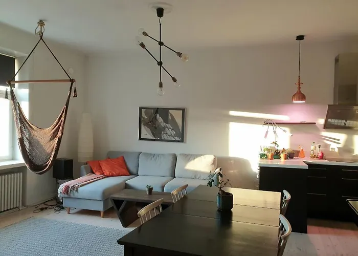 Top Floor Spacious Apt In Heart Of Kallio