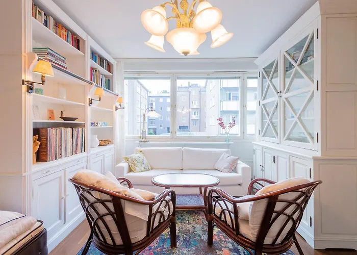 White House 61M2 Alppila Helsinki