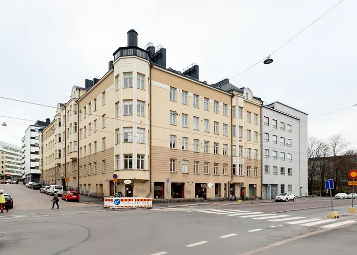 Cozy Roomy Studio Flat Next To Tram Stop @ Kallio