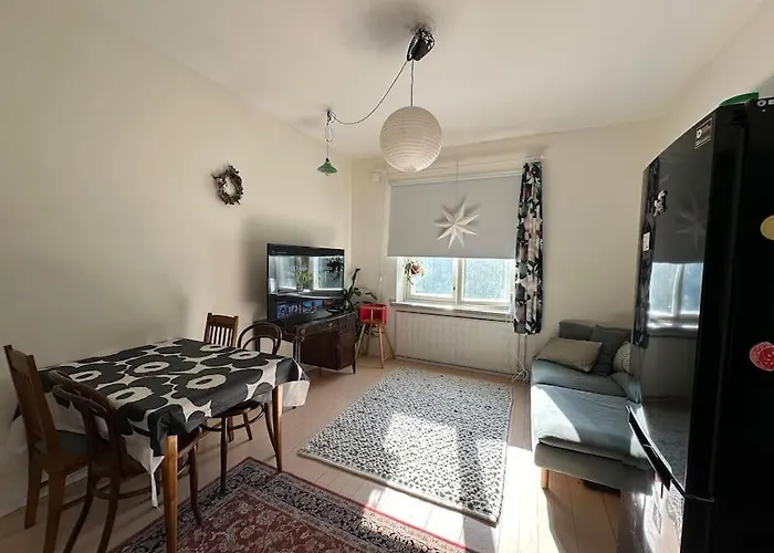 Kodikas Ja Supermukava Asunto Metron Vieressae! Smart Tv, Nopea Netti, 5 Minuuttia Keskustaan!