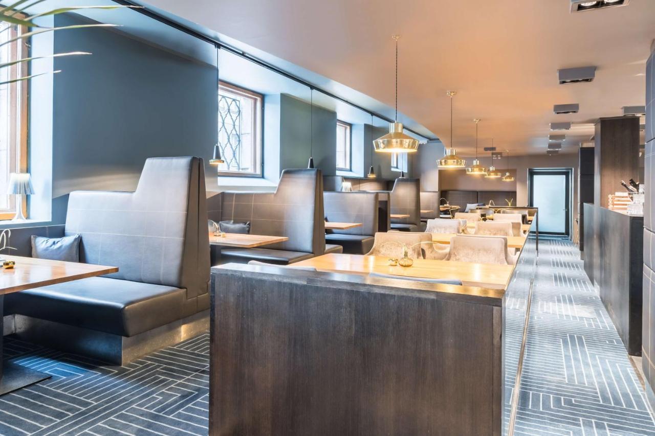 Radisson Blu Plaza Hotel, Hotelli Helsinki