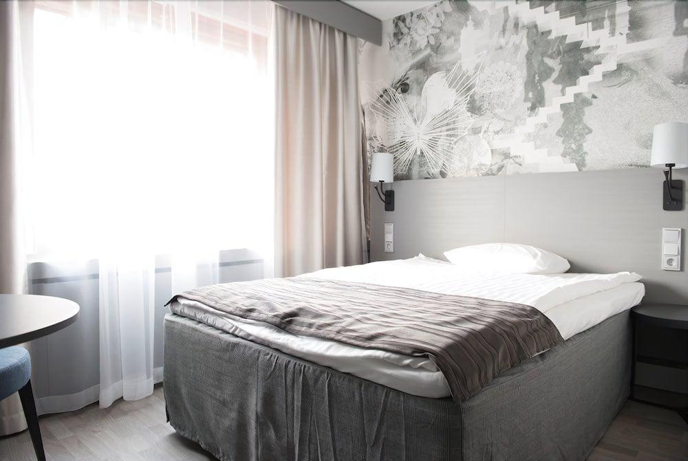Scandic Park 4*