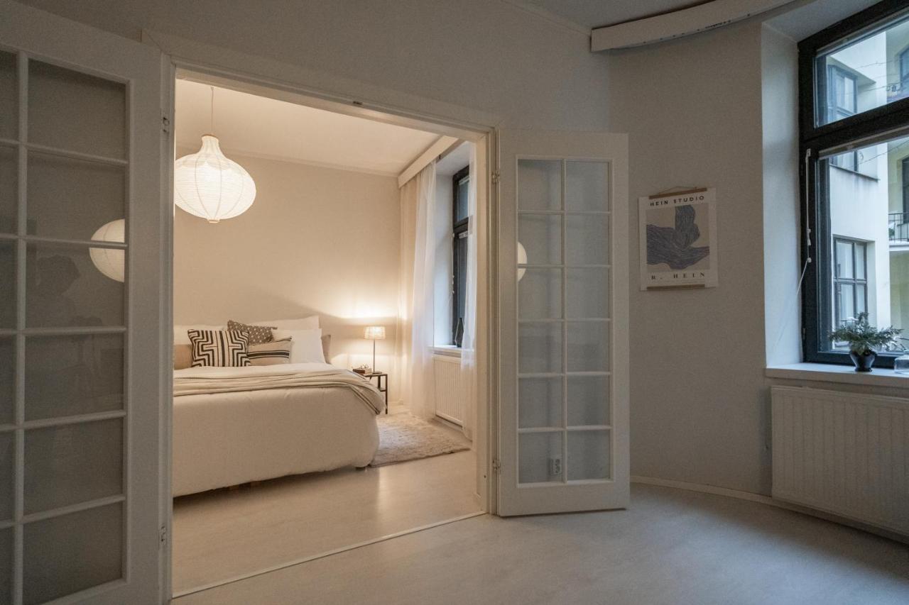 Roost Freda 43 *