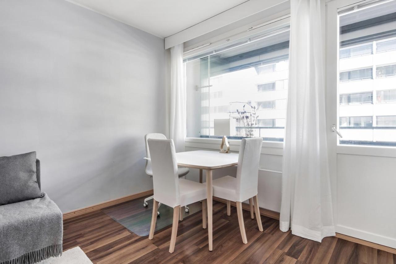 Huoneisto Wehost Modern And Elegant Studio For Four
