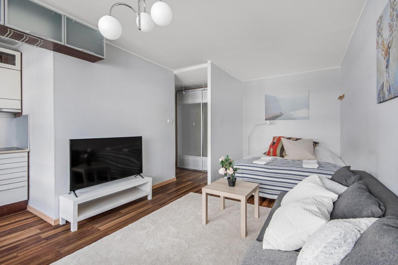 Wehost Modern And Elegant Studio For Four Huoneisto *