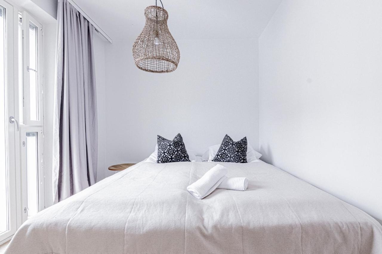 Huoneisto Apartment, Sleepwell, Tyynimeri With Private Parking And Optional Private Sauna Helsinki
