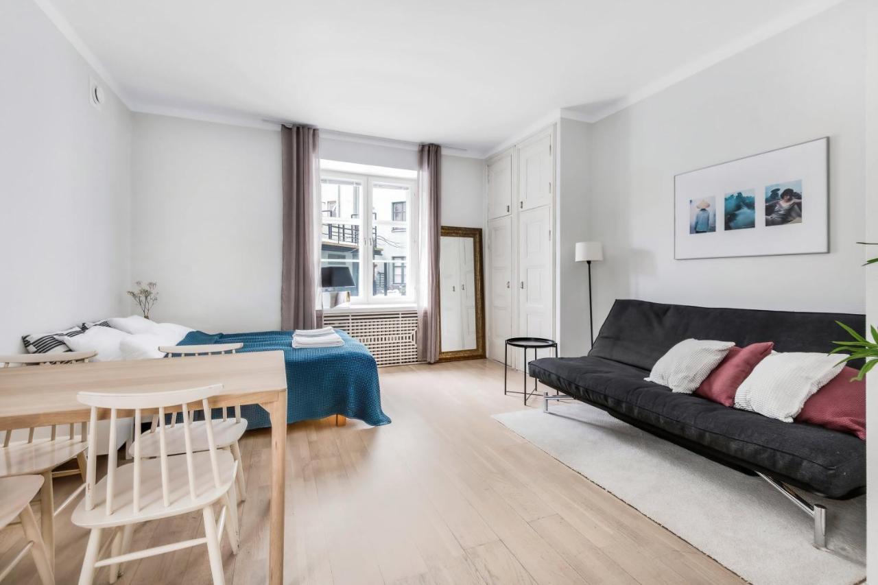Huoneisto Wehost Modern Scandinavian Studio In Trendy Kallio Helsinki