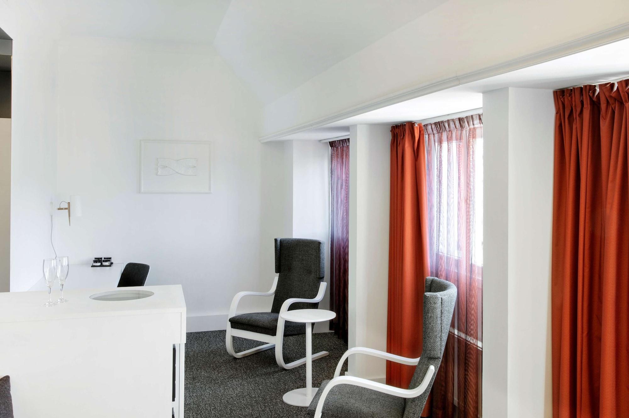 Hotelli Radisson Blu Plaza Hotel,