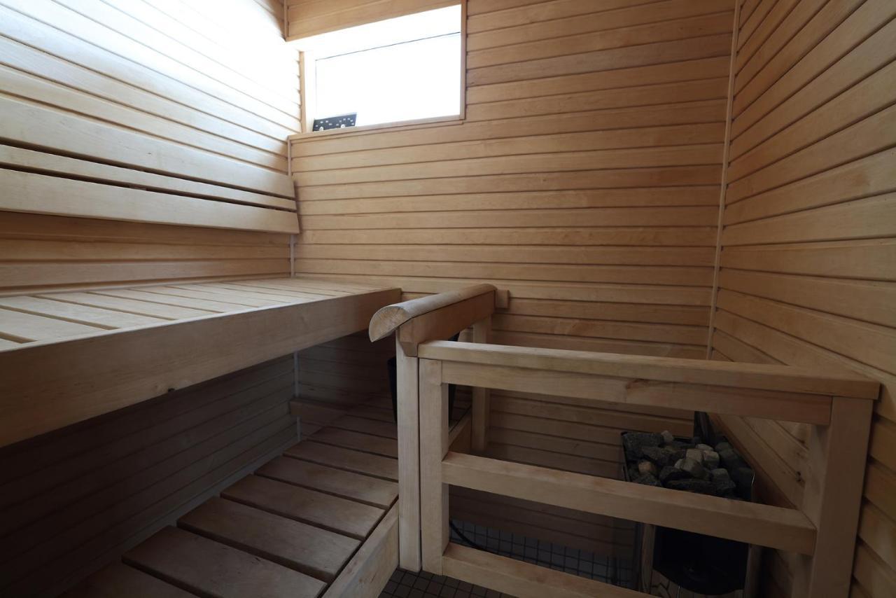 Huoneisto 2ndhomes Premium 1br With Sauna And Balcony In Kamppi Center
