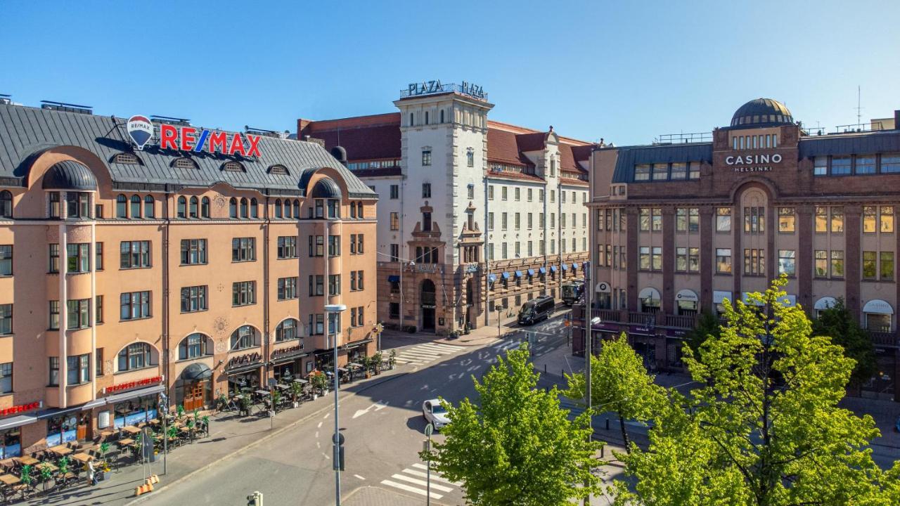 Radisson Blu Plaza Hotel, Hotelli 4*