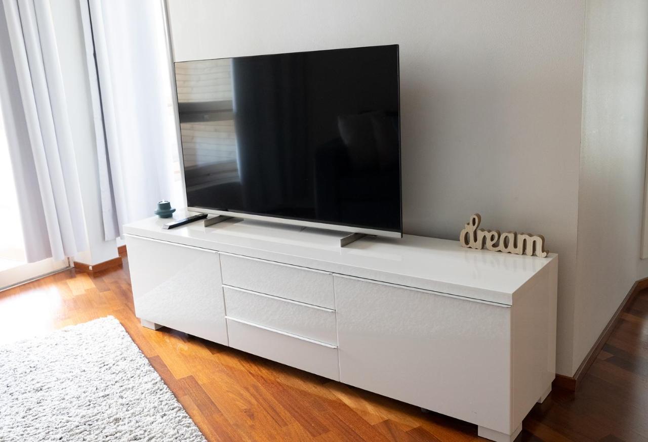 Huoneisto 2ndhomes Luxury 1br Kamppi Center With Sauna And Big Terrace Helsinki
