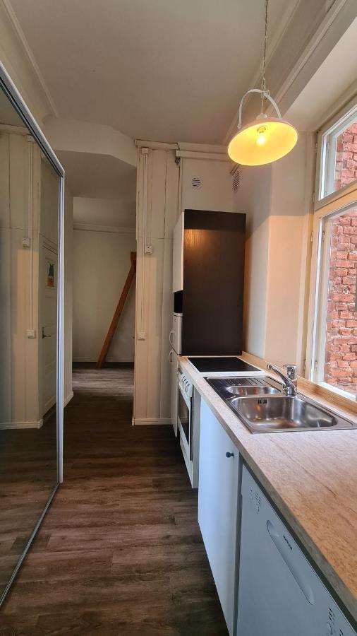 Huoneisto 4 Blocks From Stockmann *