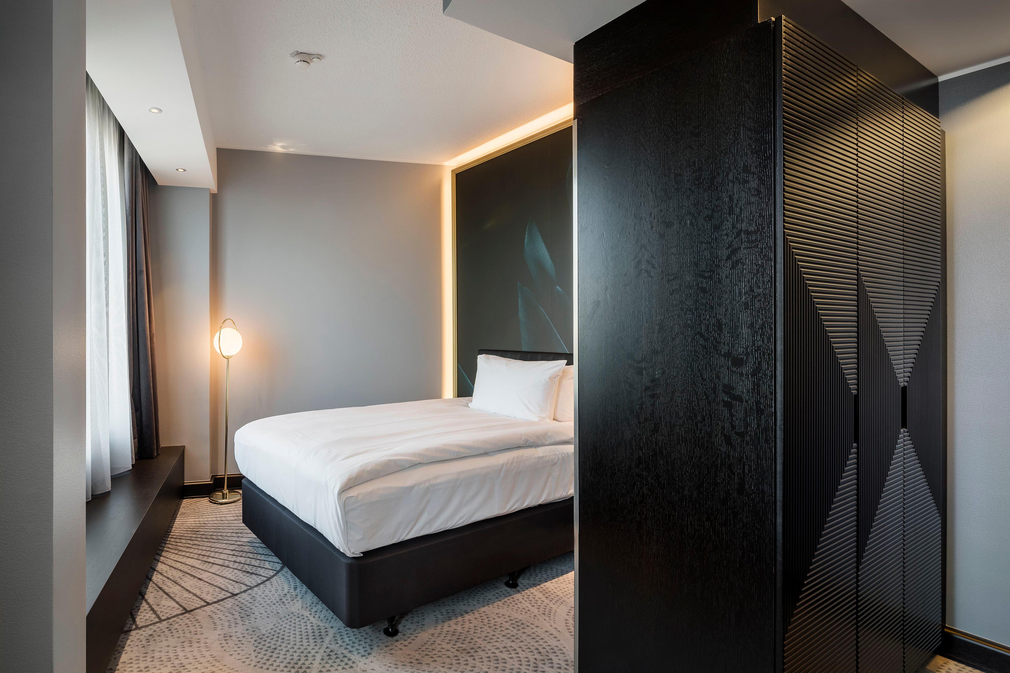 Hotelli Crowne Plaza - Hesperia By Ihg 4*