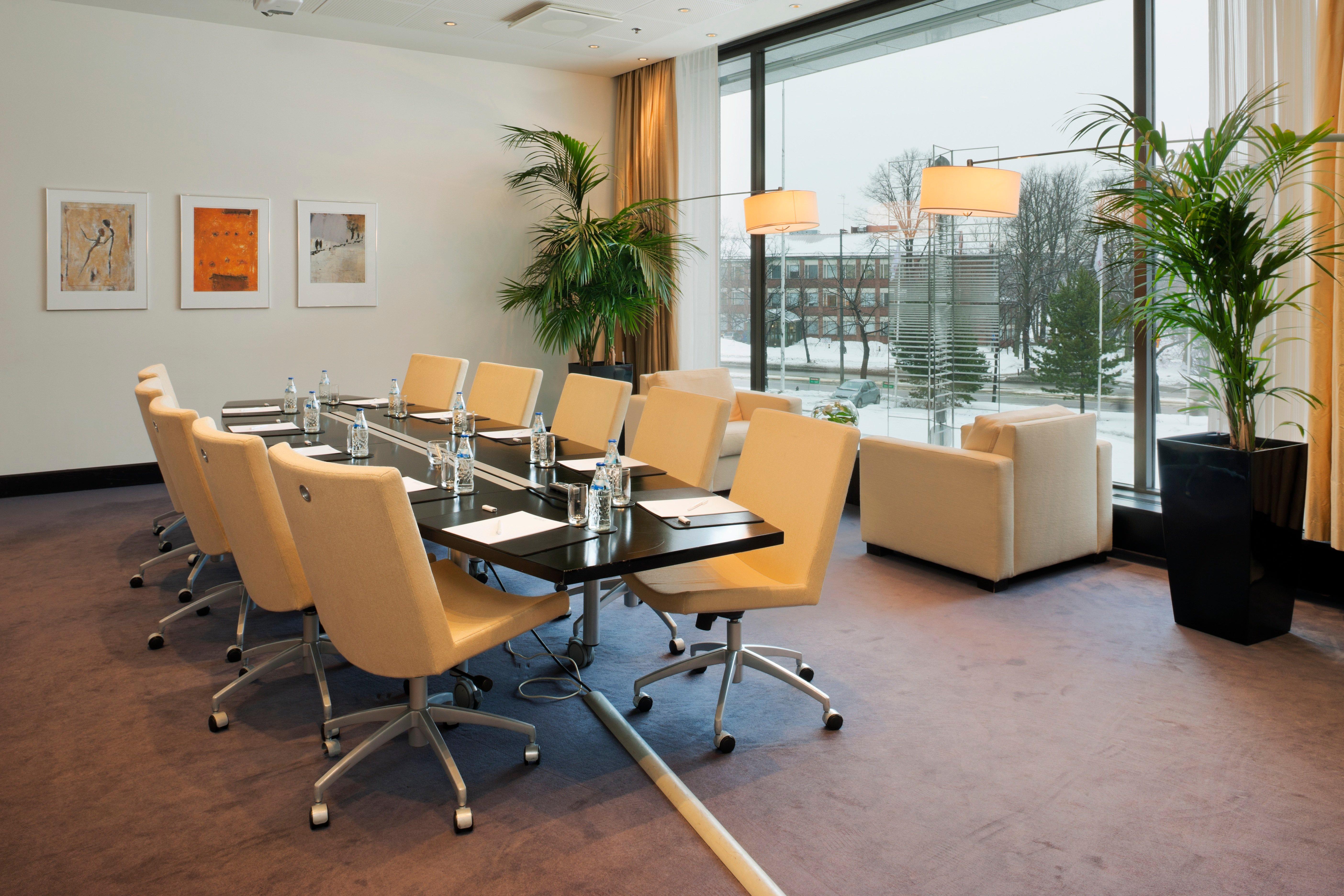 Crowne Plaza - Hesperia By Ihg Hotelli