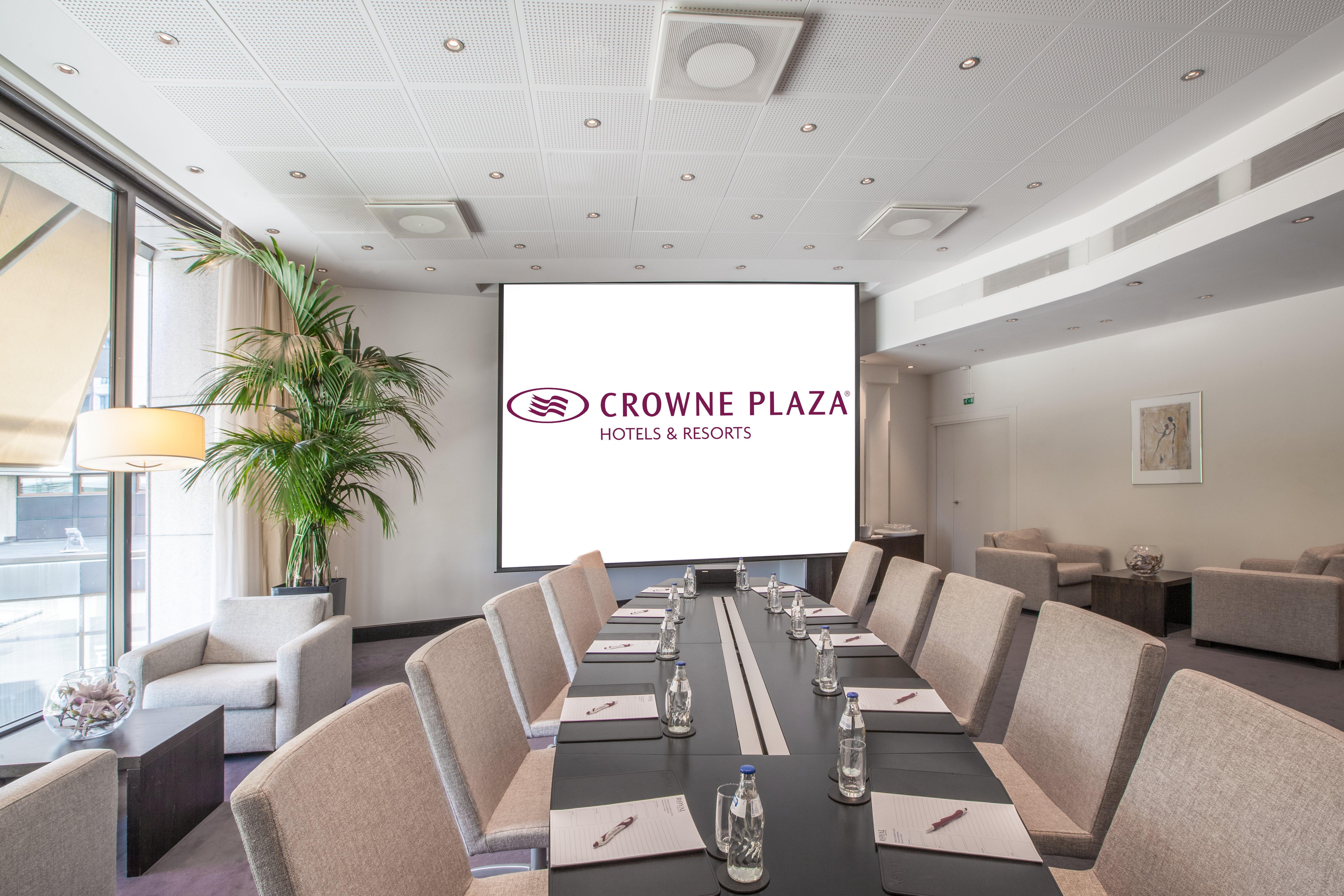 Crowne Plaza - Hesperia By Ihg 4*