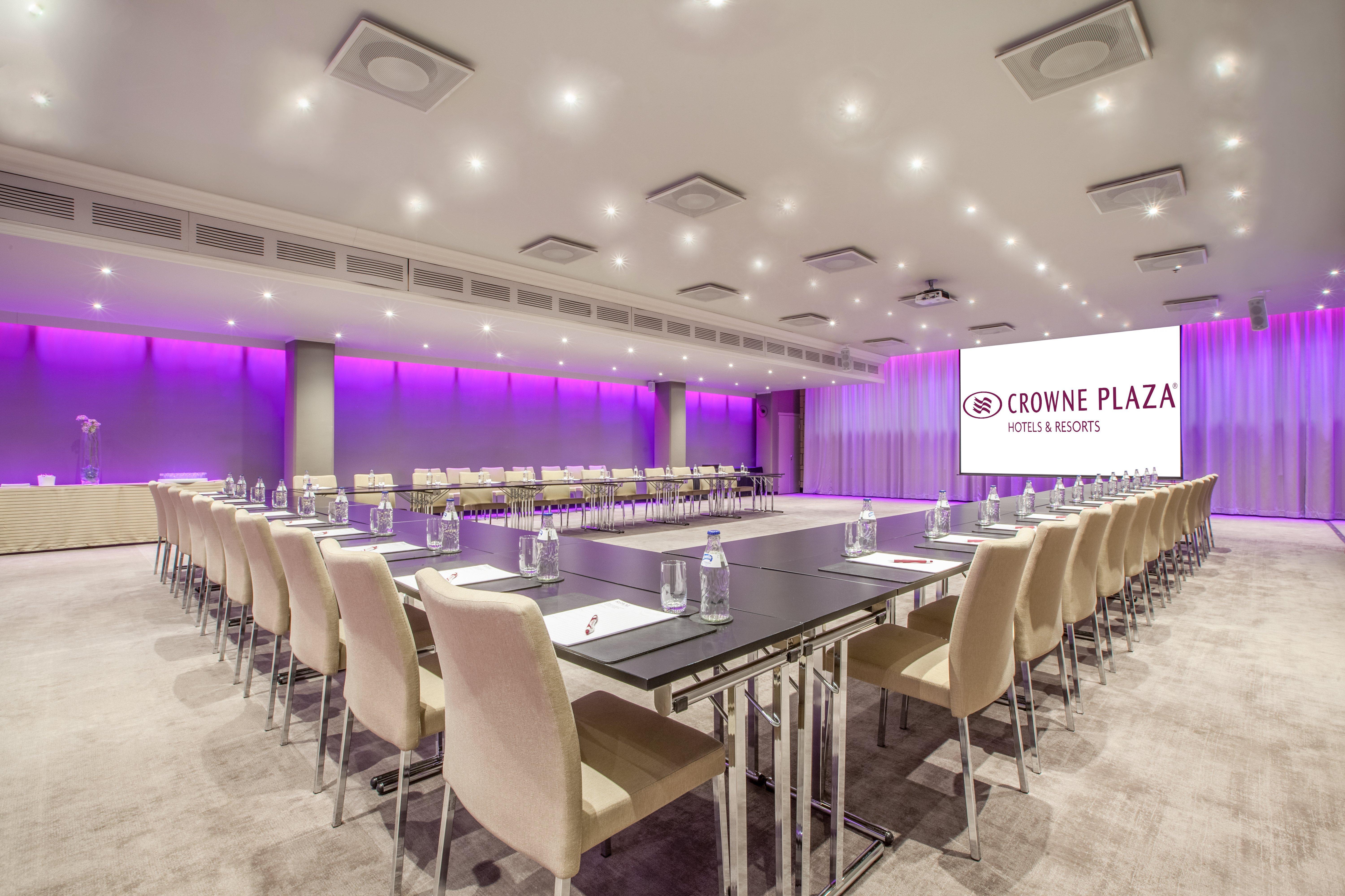 Crowne Plaza - Hesperia By Ihg Hotelli