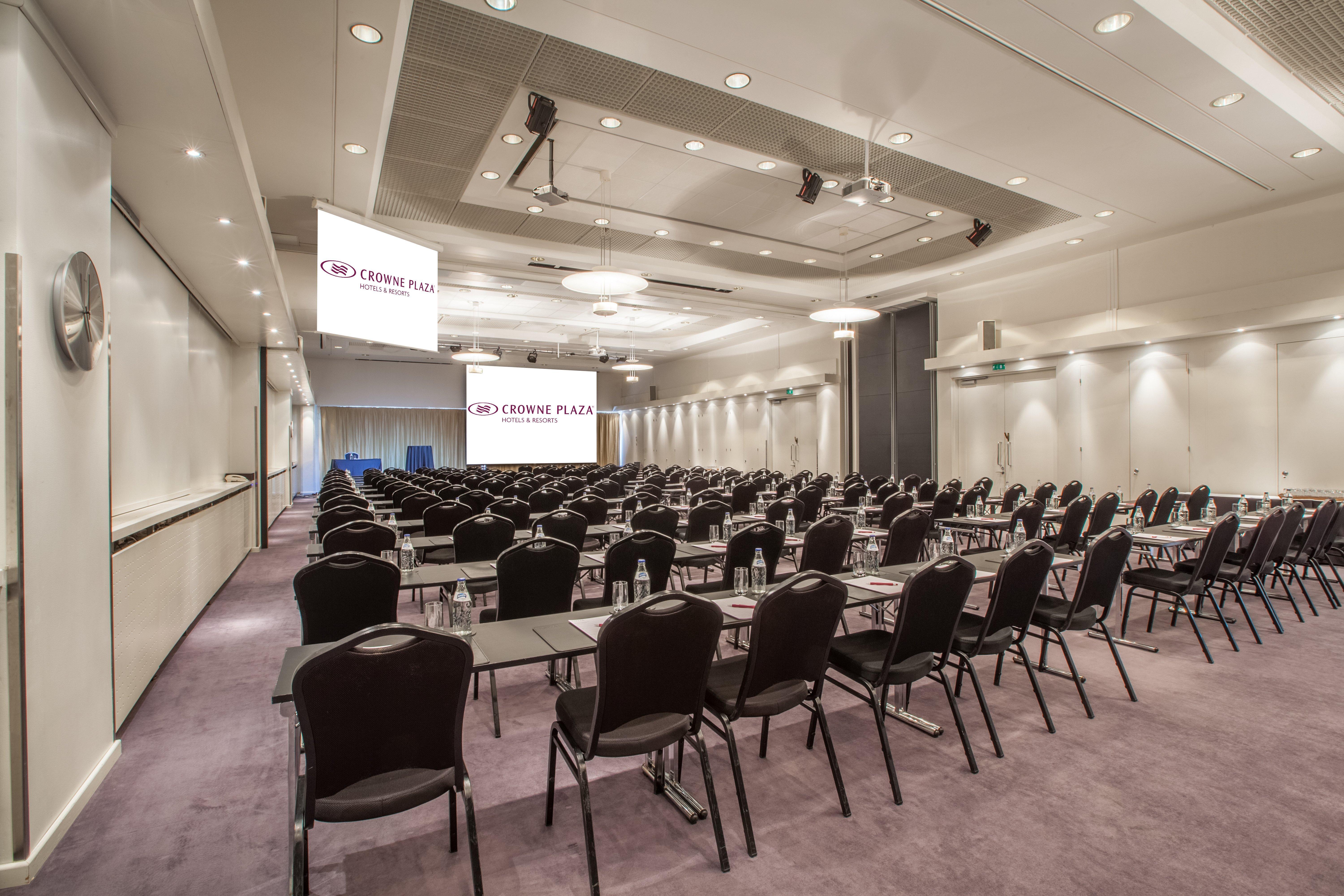 Crowne Plaza - Hesperia By Ihg