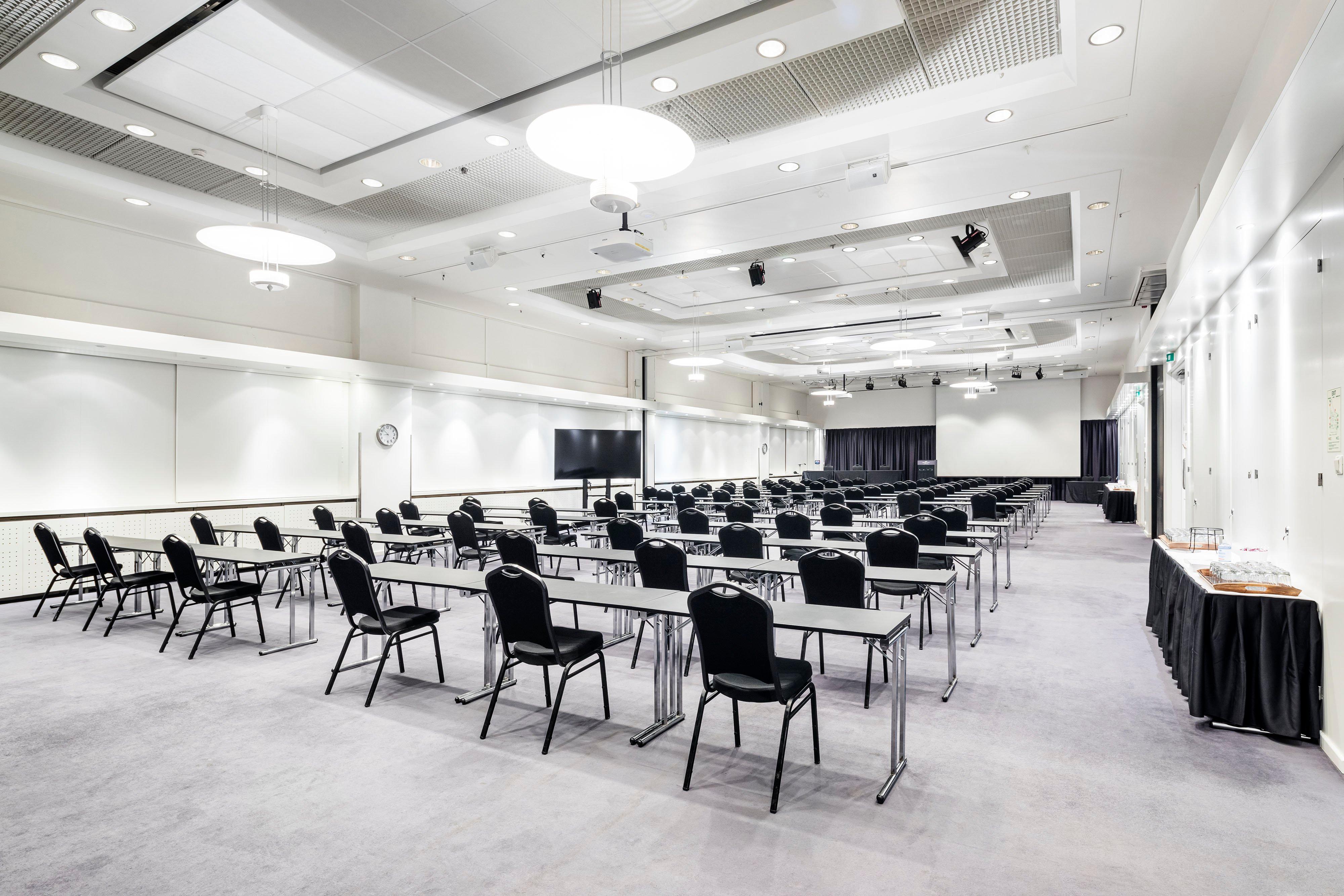 Hotelli Crowne Plaza - Hesperia By Ihg Helsinki
