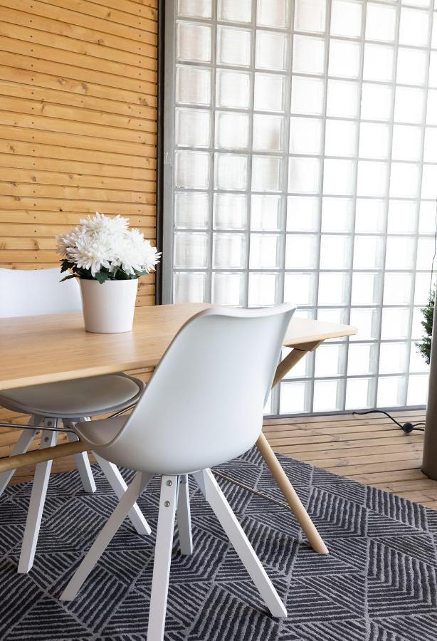 Huoneisto 2ndhomes Luxury 1br Kamppi Center With Sauna And Big Terrace