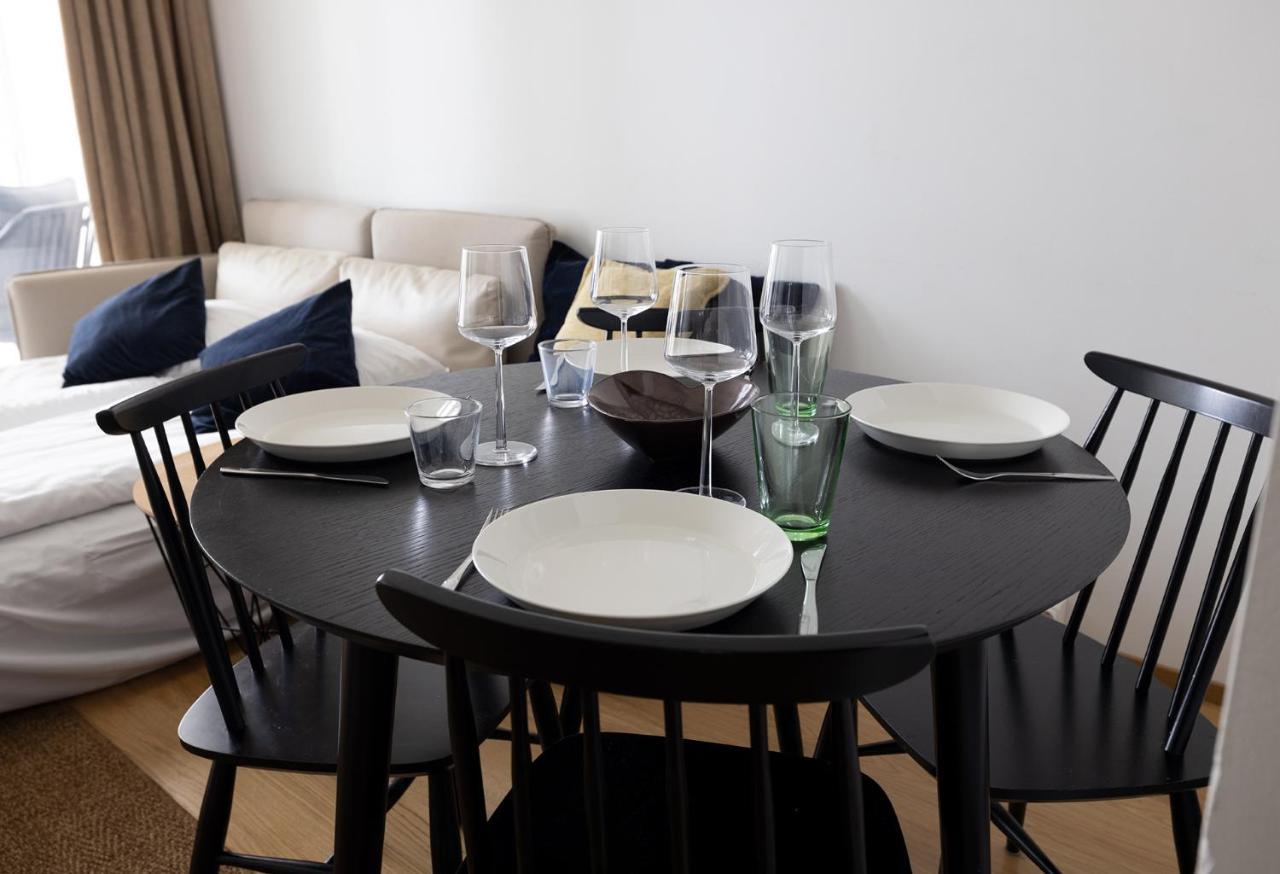 Huoneisto Poista 2ndhomes Modern 1br With Balcony By The Station Helsinki