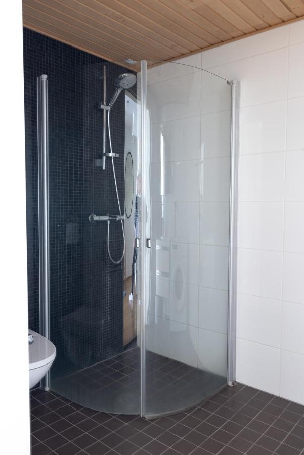 Poista 2ndhomes Modern 1br With Balcony By The Station Helsinki