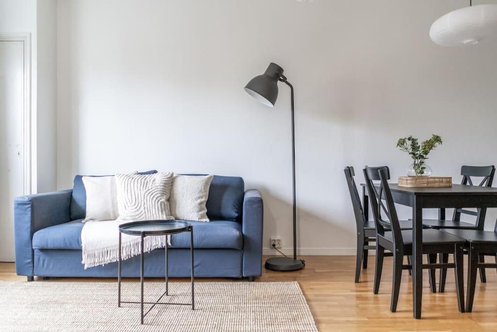 1br With Patio In Lauttasaari Huoneisto Helsinki