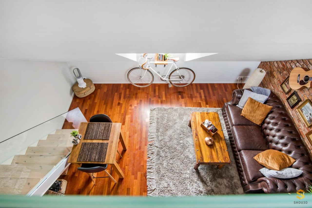 Wehost Stunning Penthouse In Kallio Huoneisto