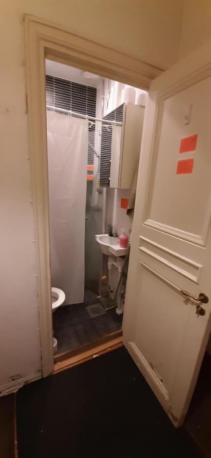 Private In City Center Huoneisto *