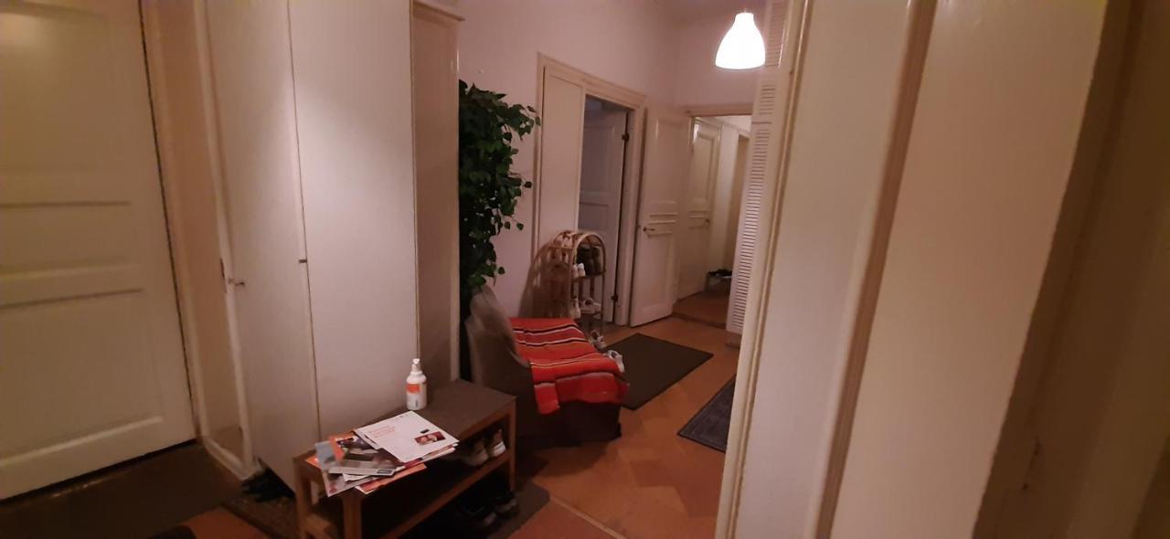 Huoneisto Private In City Center