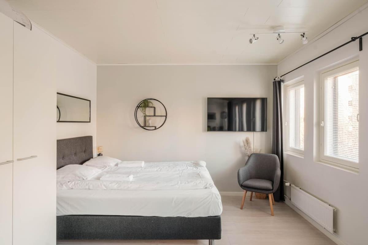 Norden Homes Quick & Easy Airport And Centre Access Huoneisto