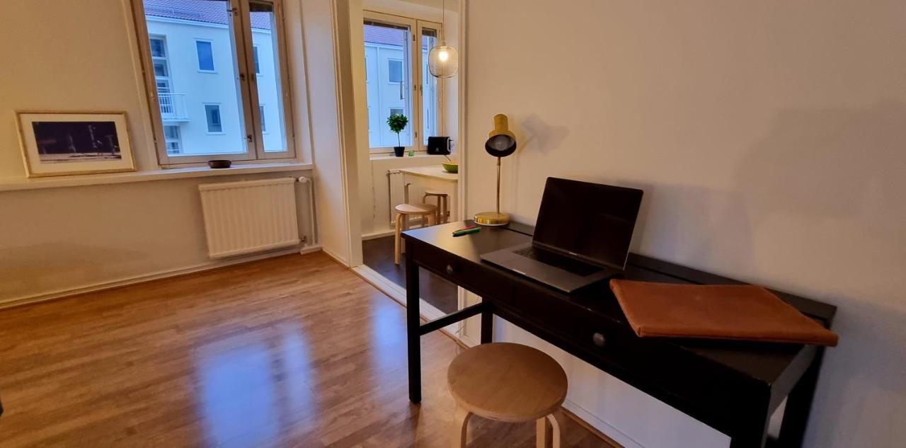 Corner In The Heart Of 40m2 Huoneisto Helsinki
