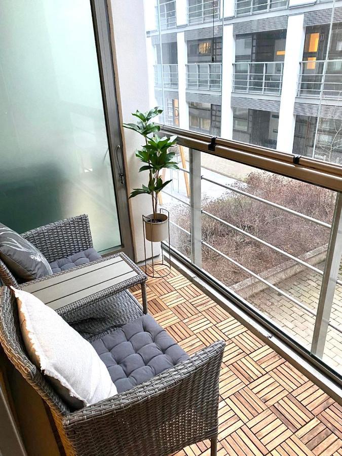2ndhomes Cozy 1br With Balcony By The Station Huoneisto Helsinki