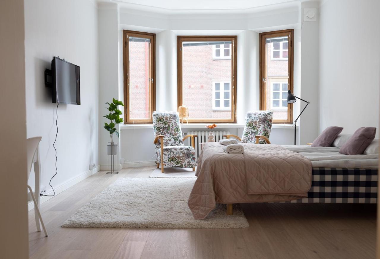 2ndhomes Luxurious 144 M2 Stylish 3 Bedroom Center Helsinki