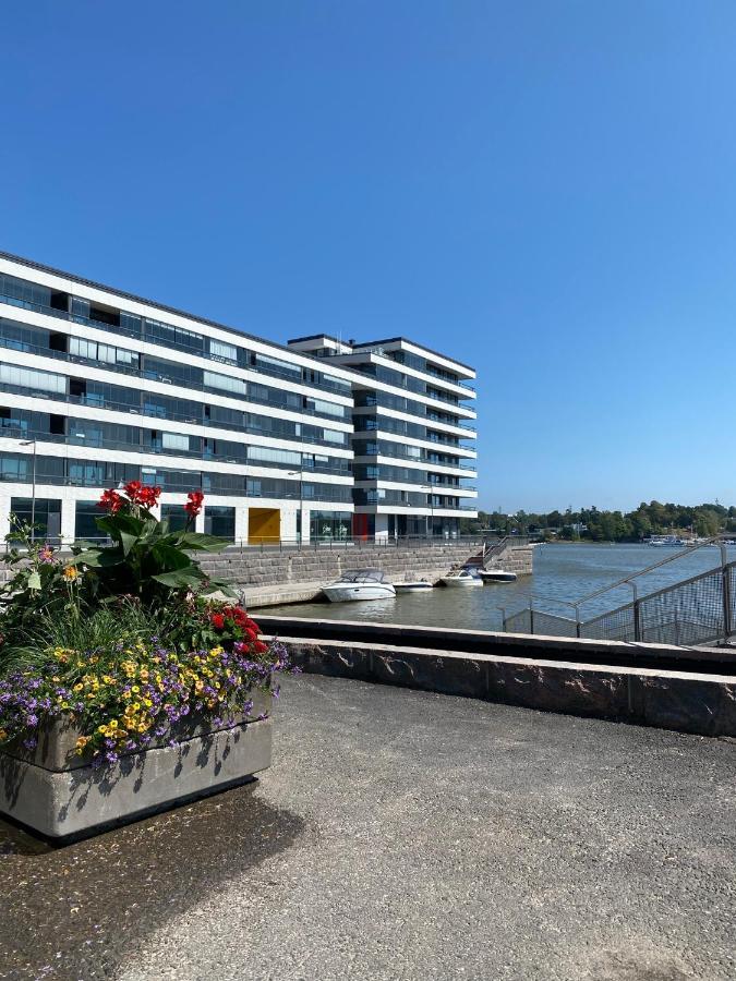 Sea View Lux Kalasatama Romantic Studio - Balcony & Coffee& Tee, Wifi, Gym &sauna *