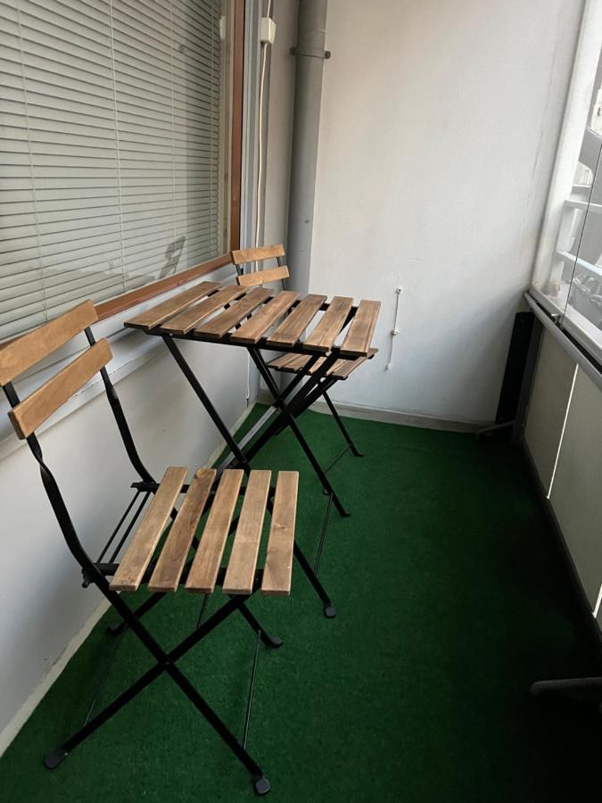 Huoneisto Modern 45m^2 Ullanlinna Helsinki
