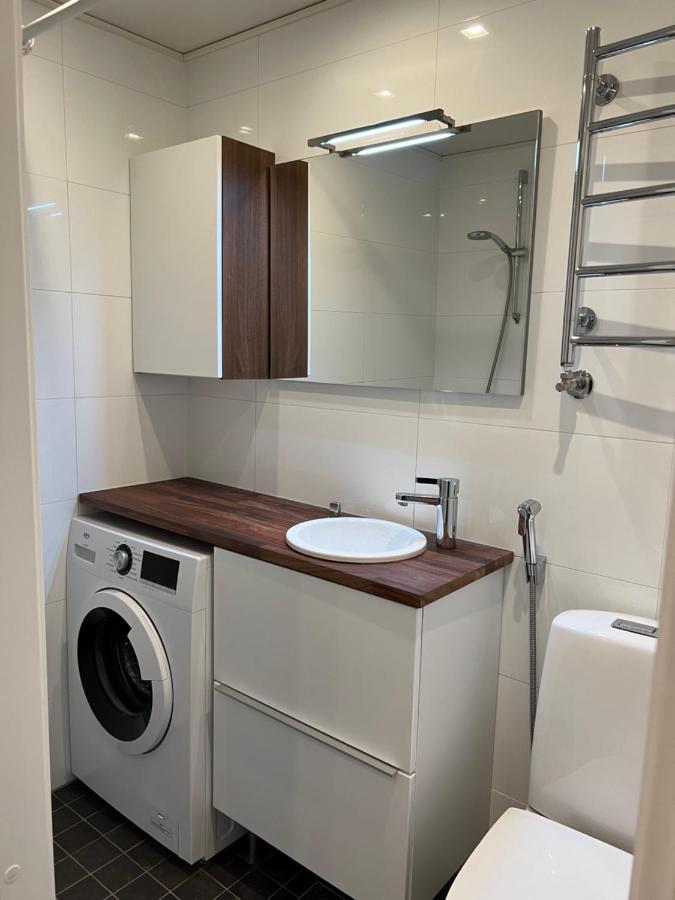 Huoneisto Modern 45m^2 Ullanlinna *