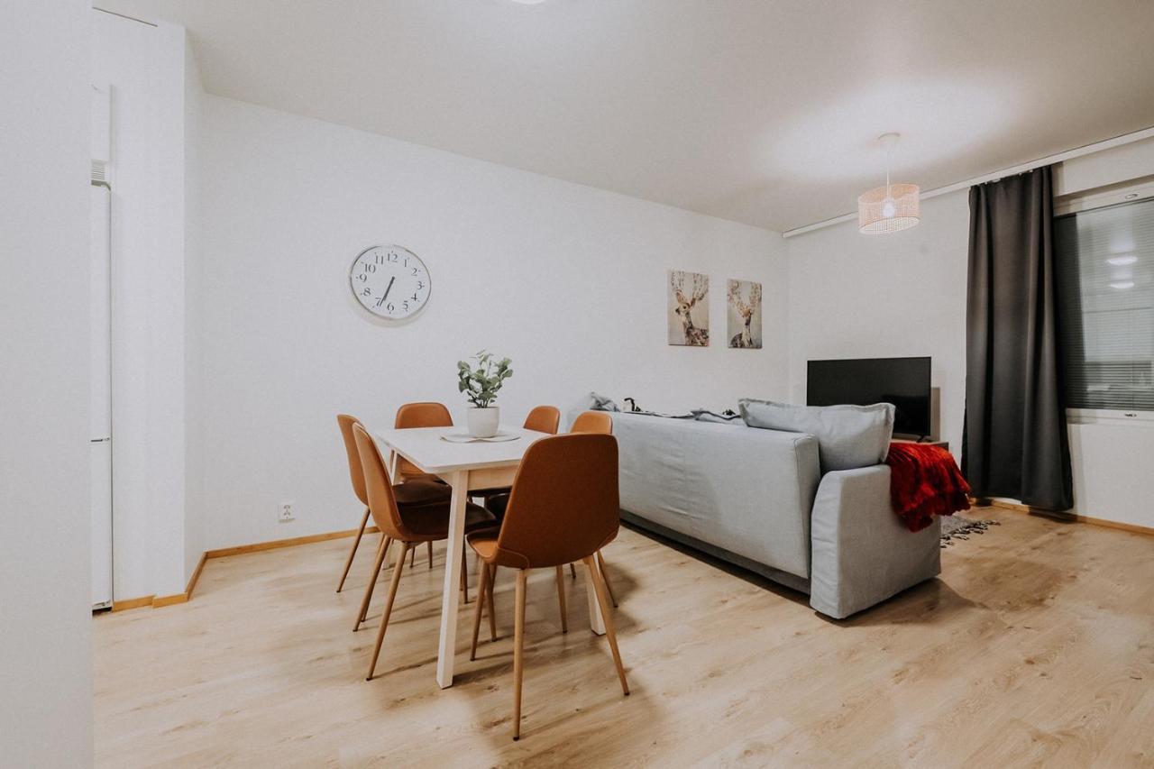 Apartment, Sleepwell, Tyynimeri With Private Parking And Optional Private Sauna Huoneisto *
