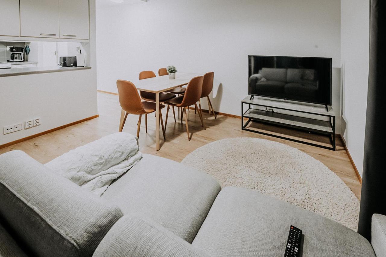 Apartment, Sleepwell, Tyynimeri With Private Parking And Optional Private Sauna Huoneisto Helsinki