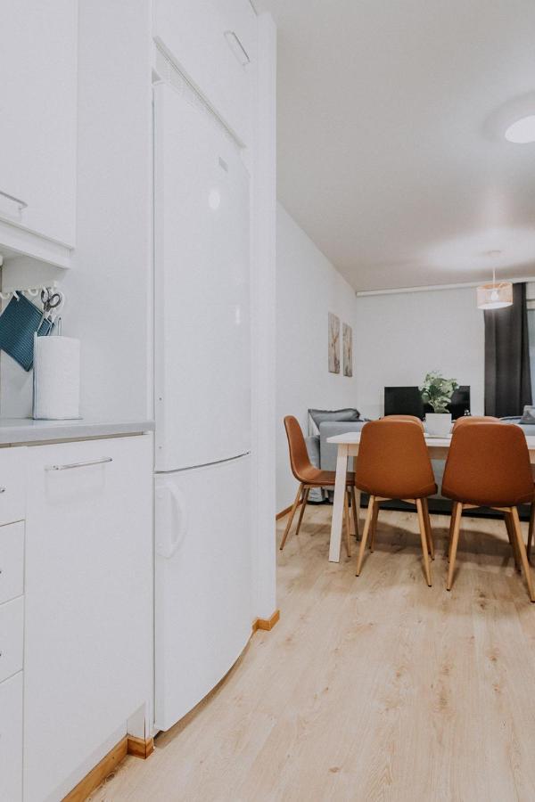 Huoneisto Apartment, Sleepwell, Tyynimeri With Private Parking And Optional Private Sauna *