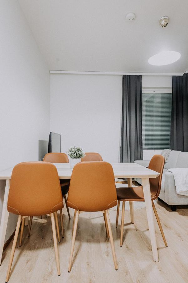 Apartment, Sleepwell, Tyynimeri With Private Parking And Optional Private Sauna Huoneisto *