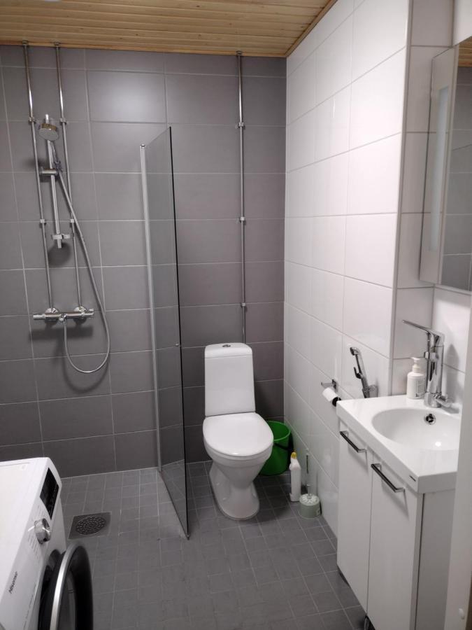 Kotimajoitukset Private-yksityinen-частный In Shared Into Airport-bustrain Station-university Helsinki