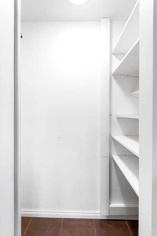 Wehost Heart Of With Amenities Huoneisto