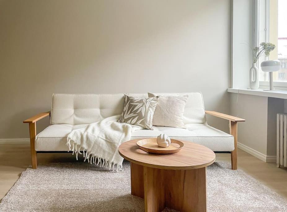 1br Next To The Park Huoneisto