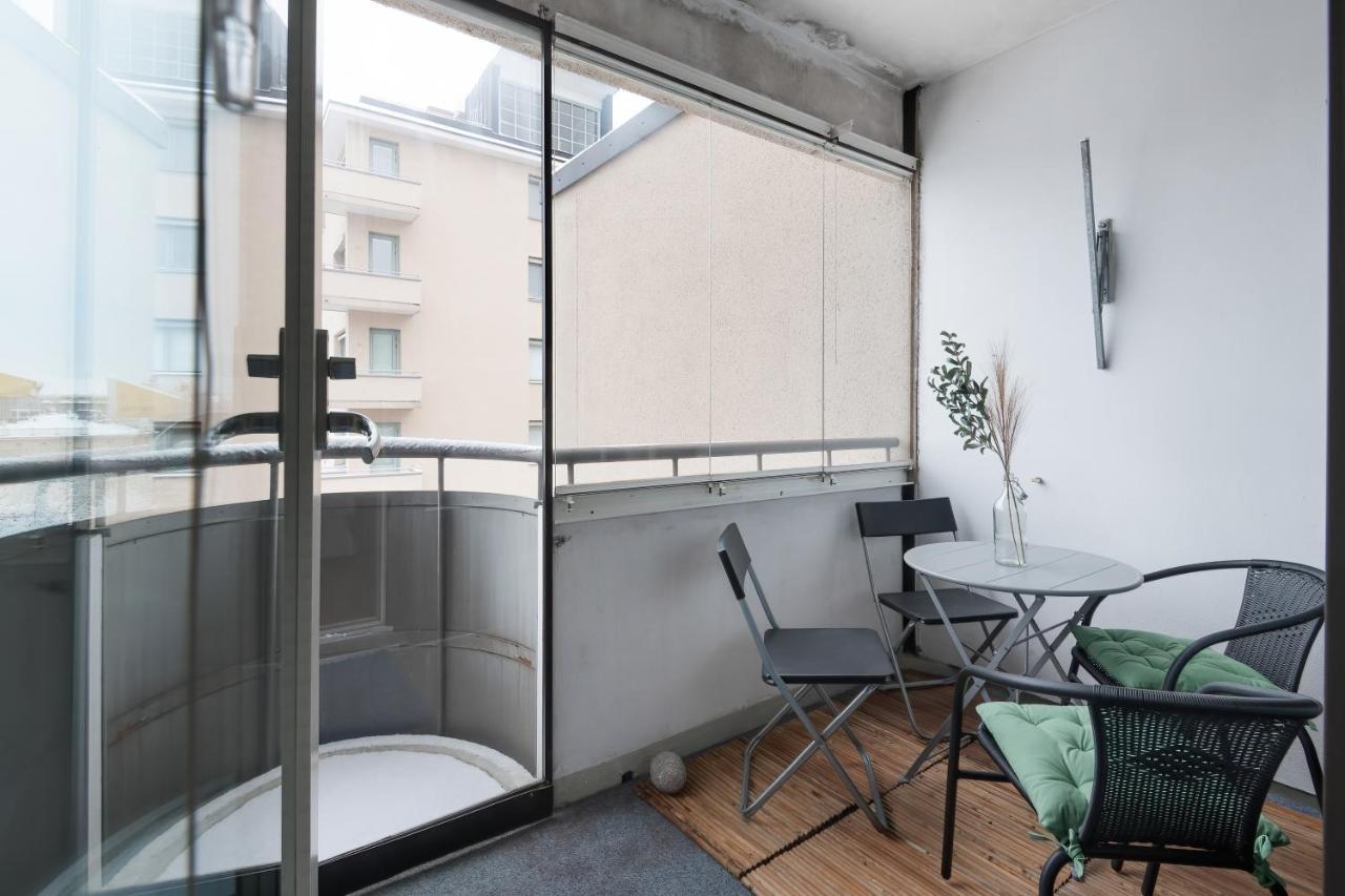 Wehost 2br In The Centre With Sauna And Balcony @sinebrychoffinkatu 11