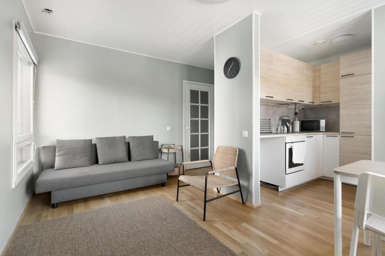 Huoneisto Cozy Duplex At Heikinlaakso Helsinki