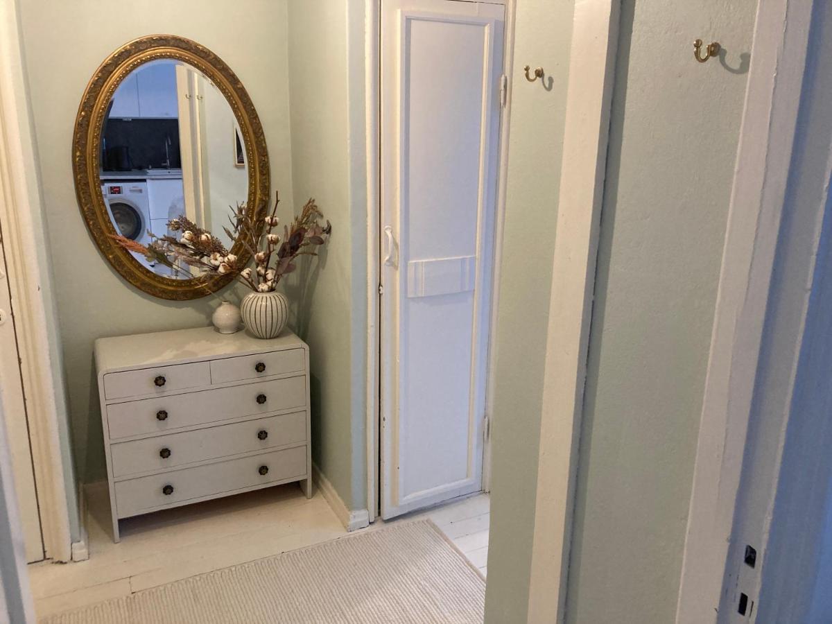 Huoneisto Spacious Bohemian Studio In Trendy Kallio