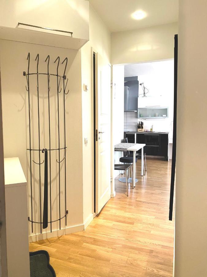 Huoneisto Big Studio Close To Center With Wifi Helsinki