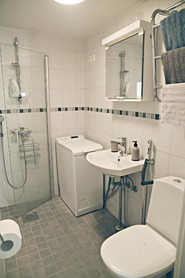 Scandinavian Modern 34 1br Center In Kamppi Tyoemiehenkatu * Helsinki