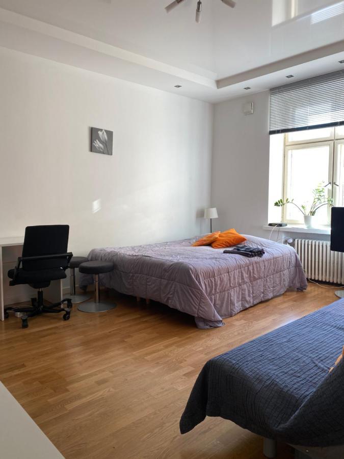 Huoneisto Big Studio Close To Center With Wifi Helsinki